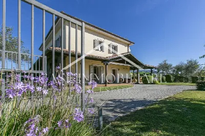 Villa in vendita a Lanuvio - foto 2