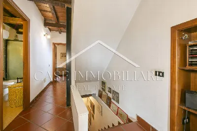 Casa Indipendente in vendita a Sutri - foto 3