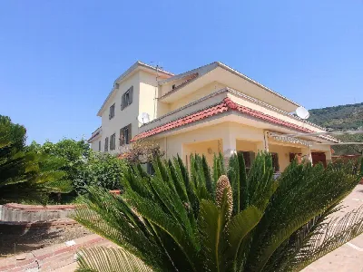 Palazzo/Stabile in vendita a Santi Cosma e... - foto 6