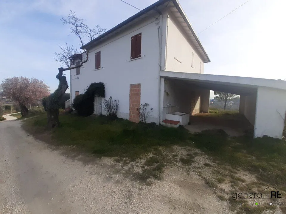 Rustico/Casale in vendita a Spoltore - foto 2