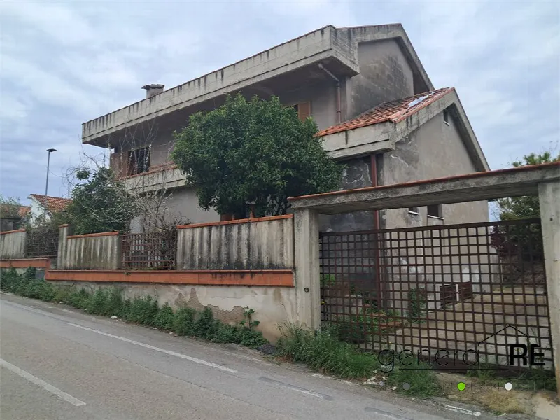 Villa in vendita a Pescara, Colli, Ospedale - foto 1