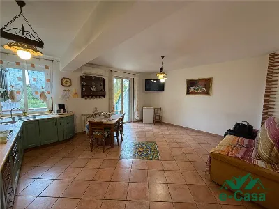 Appartamento in vendita a Villafranca Tirr... - foto 2