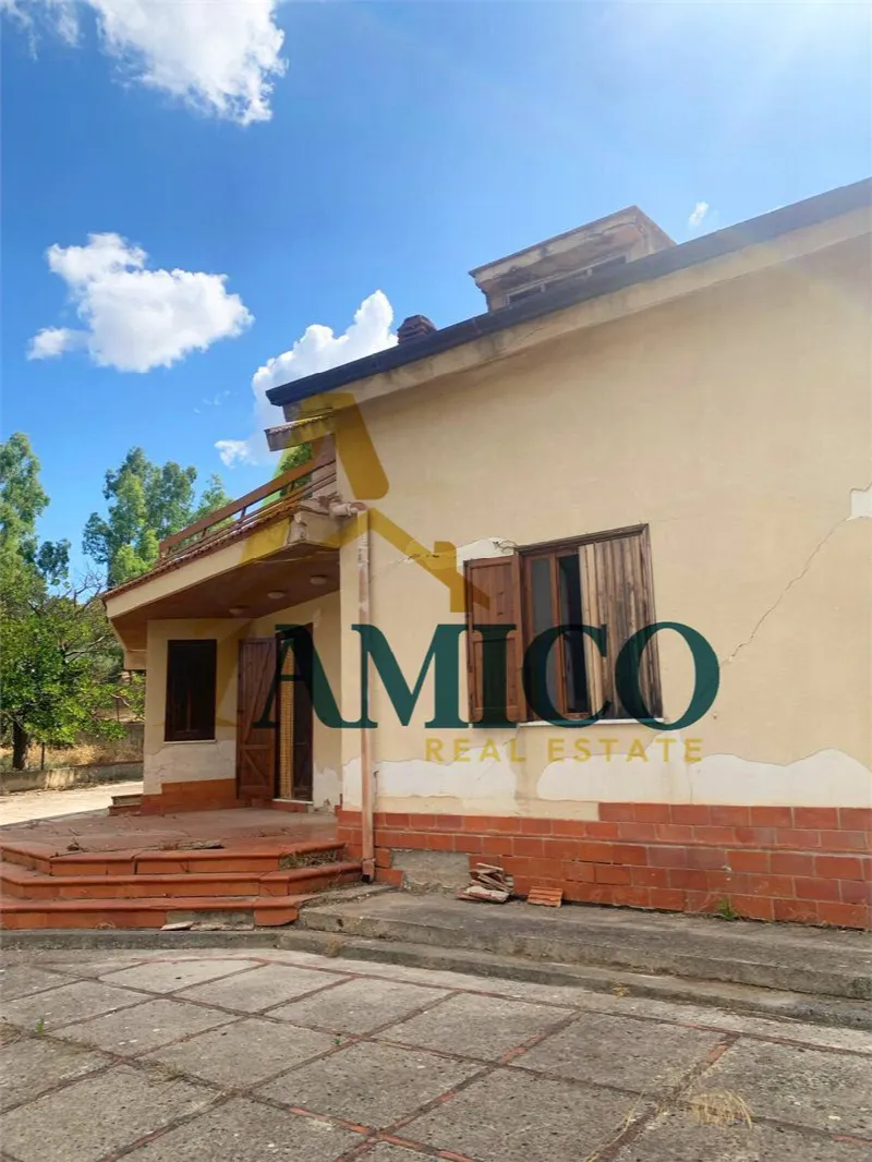 Villa in vendita a Ventimiglia di Sicilia - foto 1