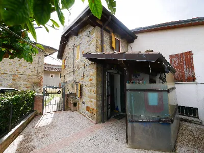 Rustico/Casale a Serramazzoni