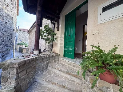 Casa Indipendente a Prignano Cilento