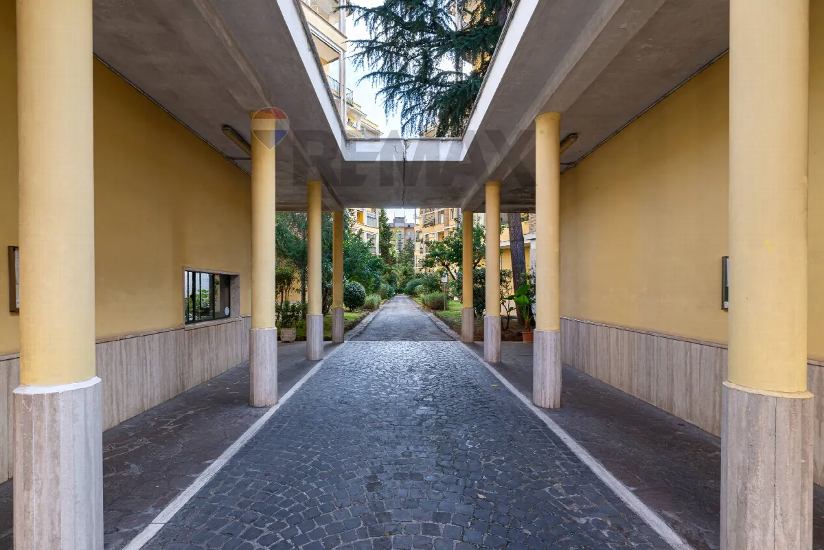 Appartamento in vendita a Roma, Garbatella, Navigatori, Ostiense - foto 2