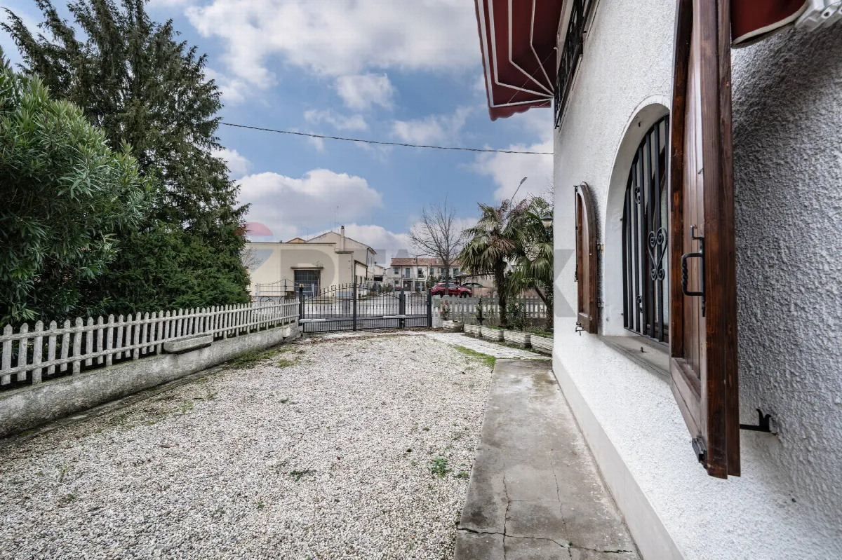Casa Indipendente in vendita a Copparo - foto 3