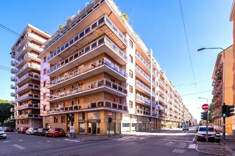 Appartamento in vendita a Torino, Lingotto, Nizza Millefonti - foto 1