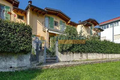 Villa in vendita a Castronno - foto 2