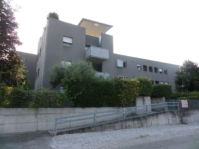 Appartamento in vendita a Pordenone, Centro Storico - foto 1