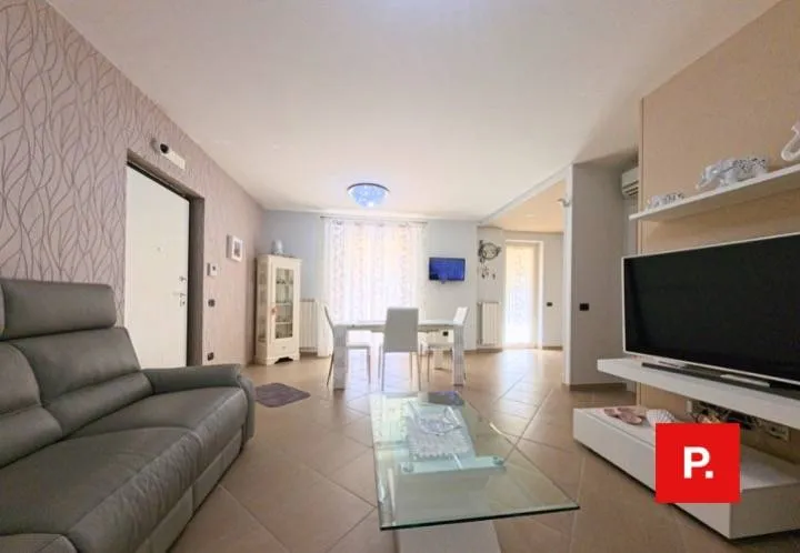 Appartamento in vendita a Caserta, Centro - foto 1