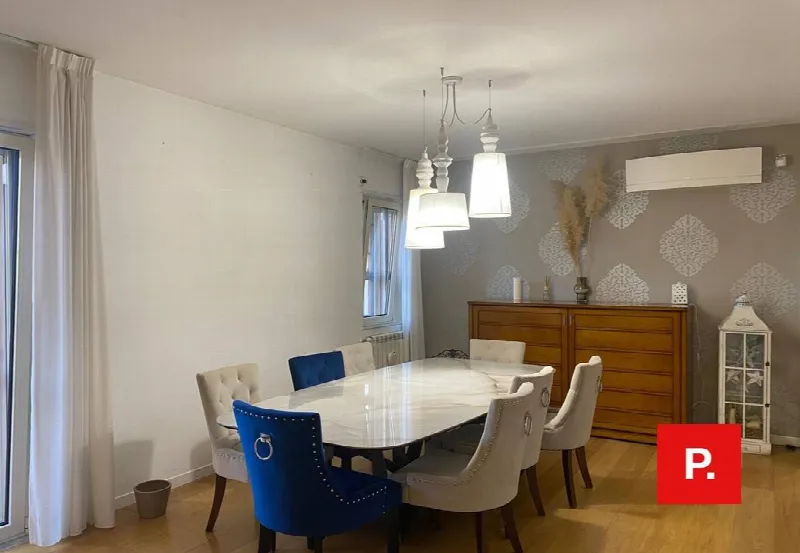 Appartamento in vendita a Caserta, Centro - foto 1