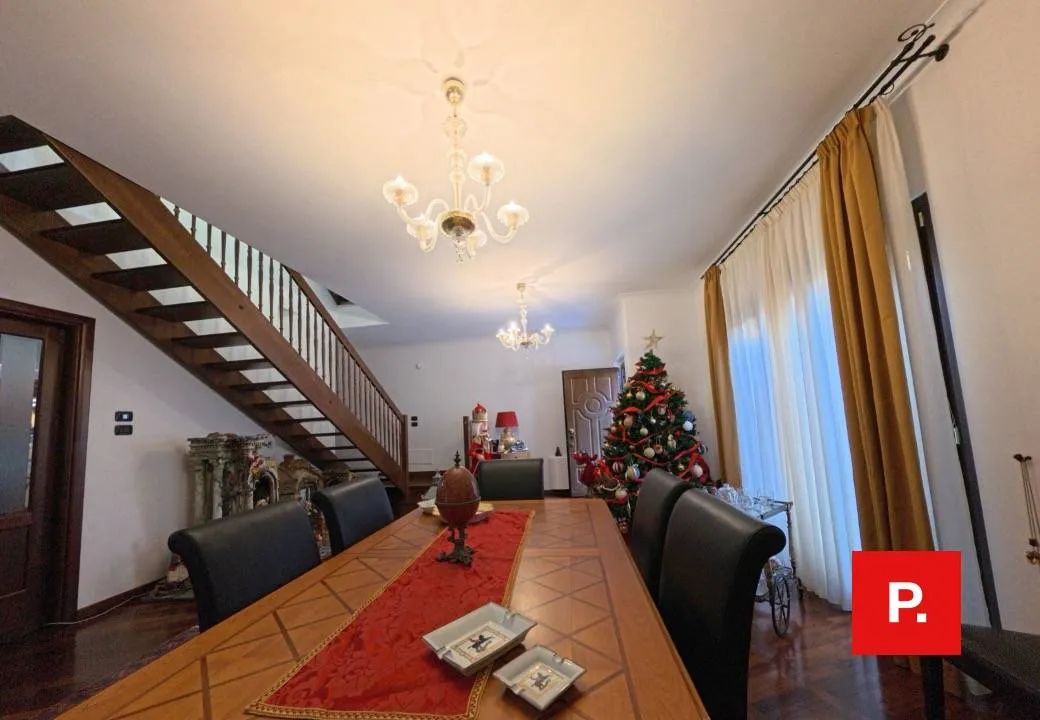 Villa in vendita a Caserta, Caserta Nord - foto 2