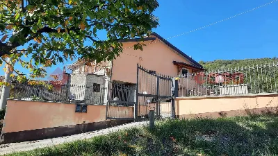 Casa Indipendente in vendita a Veroli - foto 2