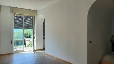 Appartamento in vendita a Laveno-Mombello - foto 2