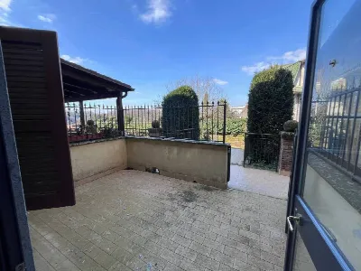 Villetta a schiera in vendita a Sutri - foto 5