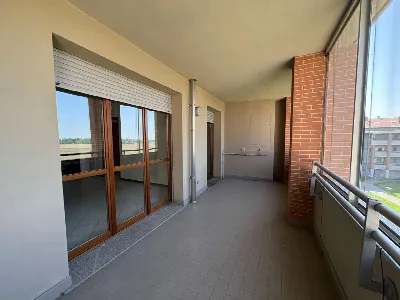 Appartamento in vendita a Trezzano sul Nav... - foto 2