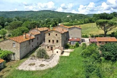 Villa in vendita a Lisciano Niccone - foto 1