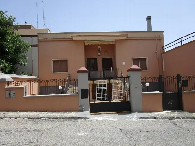 Villa a Statte