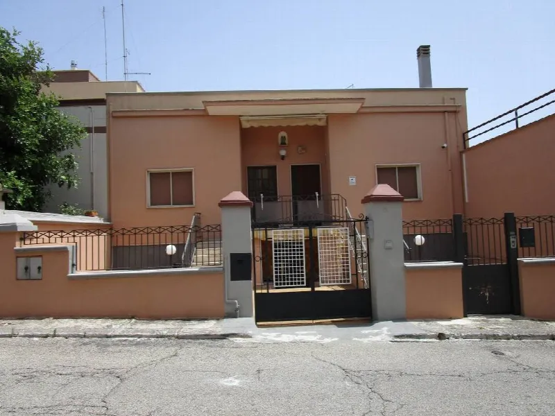Villa in vendita a Statte - foto 1