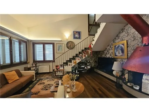 Villa in vendita a Vinci - foto 1