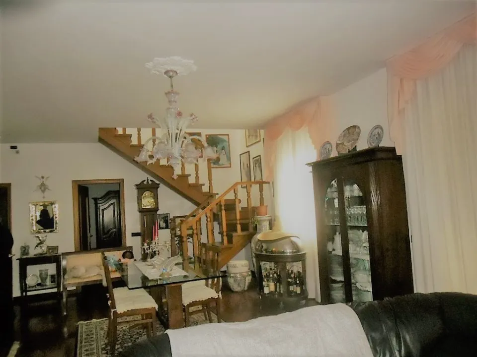 Villa in vendita a Castelnuovo Magra - foto 2
