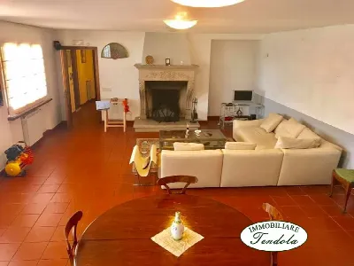 Villa in vendita a Castelnuovo Magra - foto 9