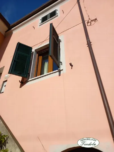 Casa Indipendente a Santo Stefano di Magra