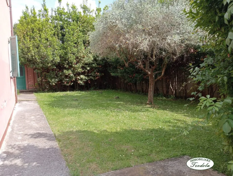 Casa Indipendente in vendita a Castelnuovo Magra - foto 5