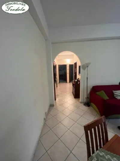 Appartamento in vendita a Castelnuovo Magr... - foto 3