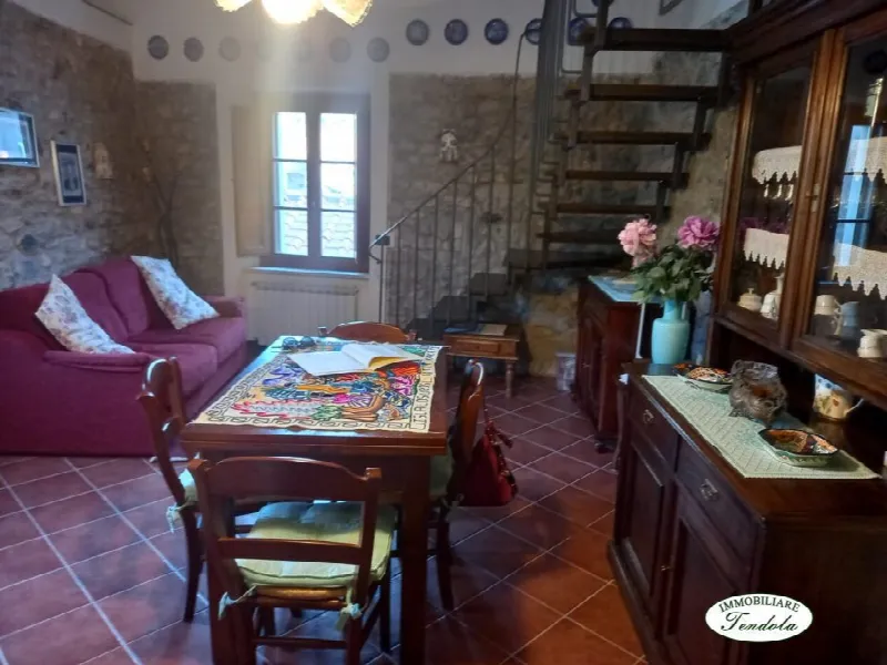 Appartamento in vendita a Fosdinovo - foto 1