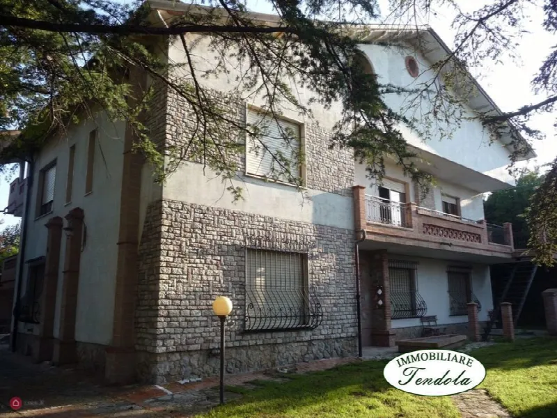 Villa in vendita a Sarzana - foto 1