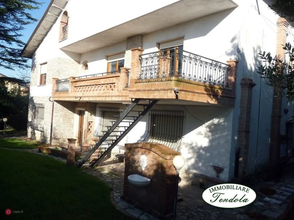 Villa in vendita a Sarzana - foto 2