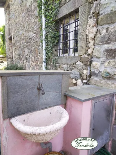 Rustico/Casale in vendita a Fosdinovo - foto 3