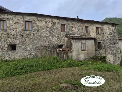 Casa Indipendente in vendita a Tresana - foto 1