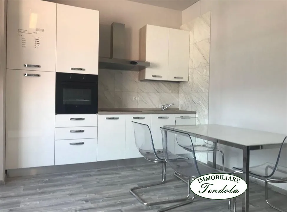 Appartamento in vendita a Carrara, Centro - foto 4