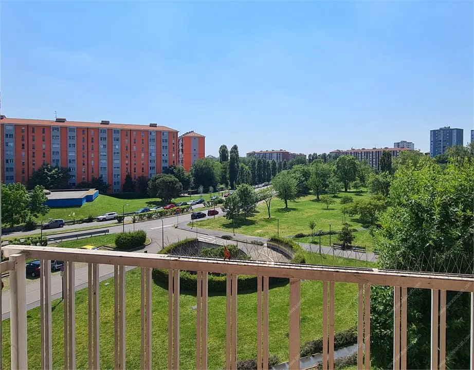 Appartamento in vendita a Milano, San Siro, Trenno - foto 2