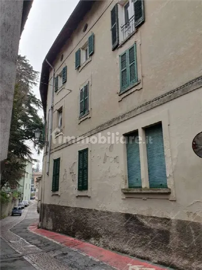 Palazzo/Stabile in vendita ad Asso - foto 1