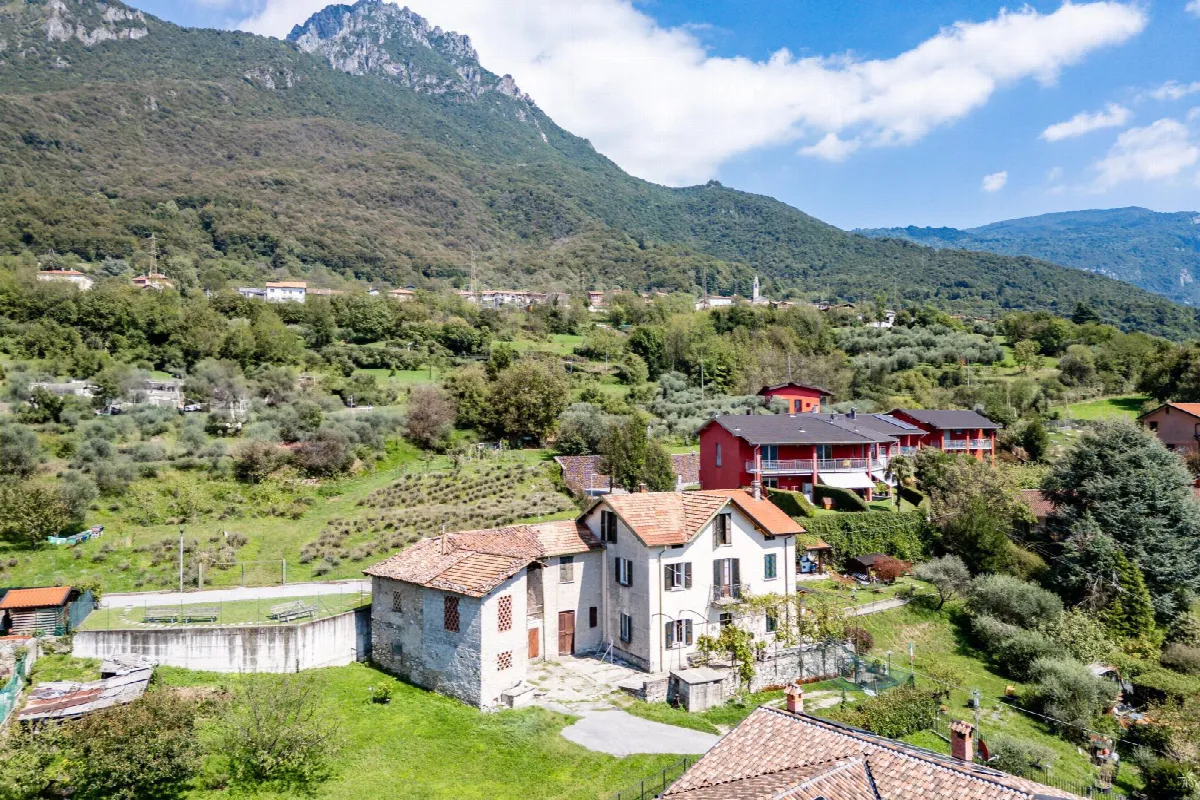 Casa Indipendente in vendita a Mandello del Lario - foto 3