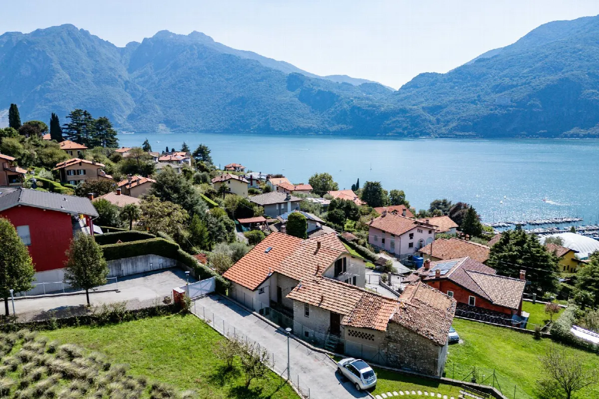 Casa Indipendente in vendita a Mandello del Lario - foto 4