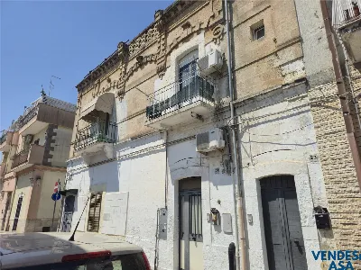 Casa Indipendente a Adelfia