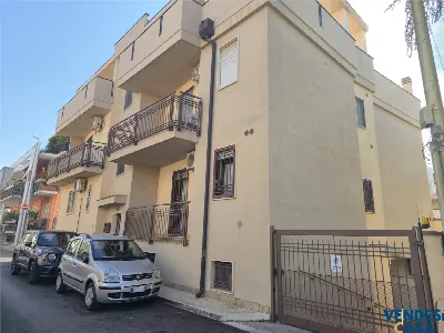 Appartamento in vendita ad Adelfia - foto 1