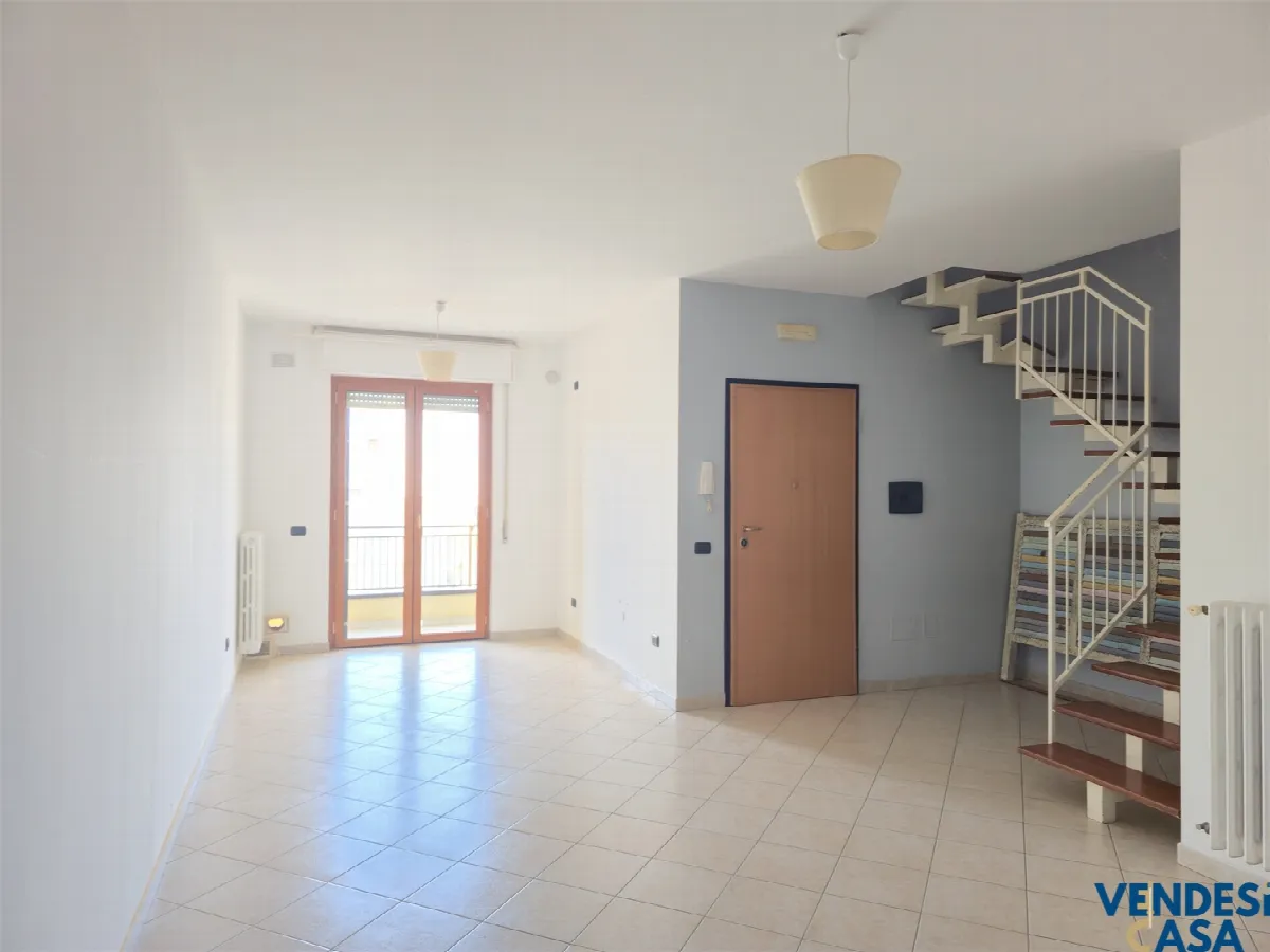 Appartamento in vendita ad Adelfia - foto 3