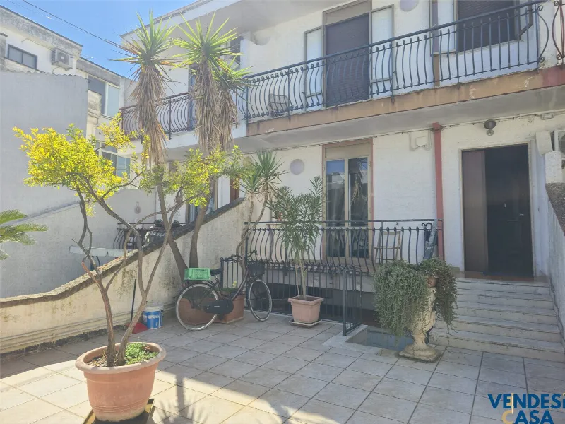 Casa Indipendente in vendita ad Adelfia - foto 1