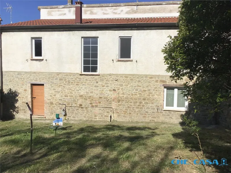 Casa Indipendente in vendita a Tavoleto - foto 1