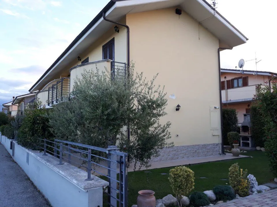 Villa in vendita a Rosciano - foto 2