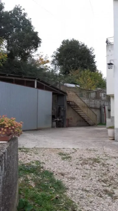 Rustico/Casale in vendita a Loreto Aprutin... - foto 4