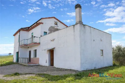 Rustico/Casale in vendita a Montenero di B... - foto 3