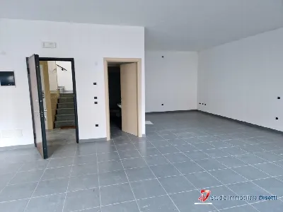 Ufficio in vendita a Breno - foto 1