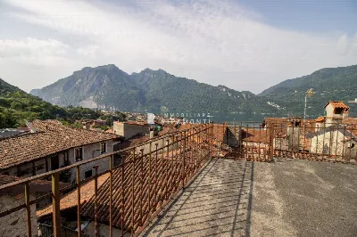 Rustico/Casale in vendita ad Abbadia Laria... - foto 1